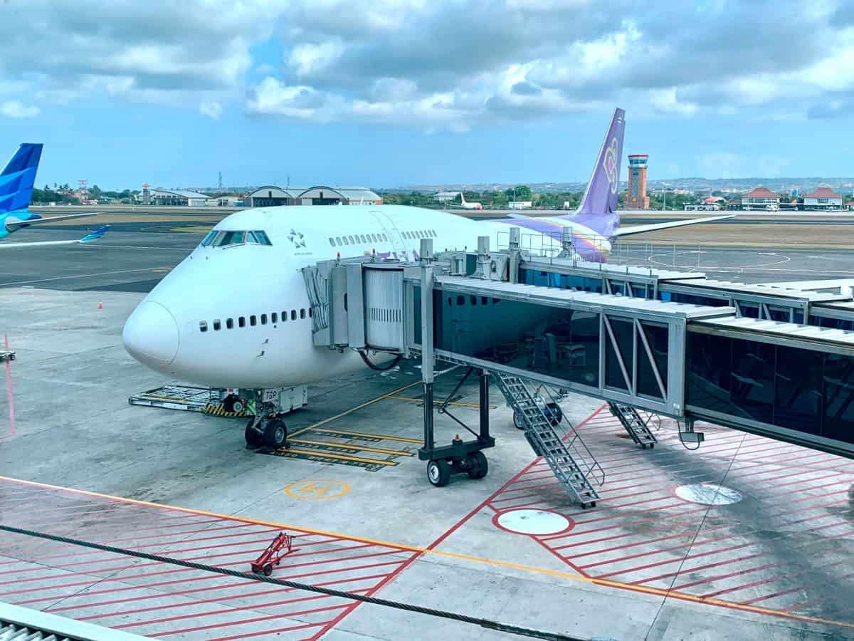 Thai Airways 747-400