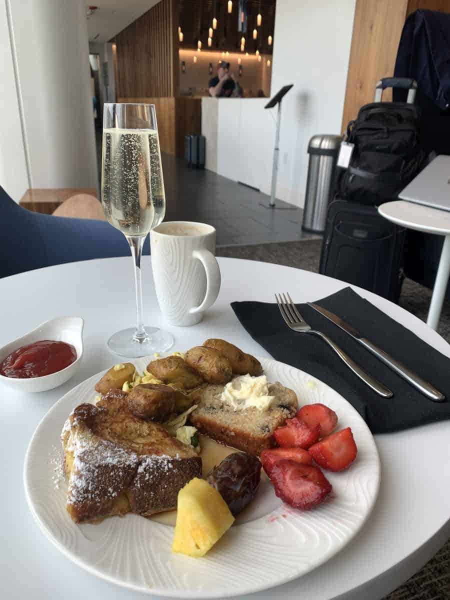Philadelphia Centurion Lounge Breakfast