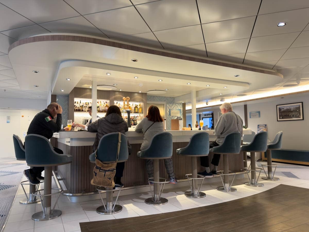 Ocean Albatros Bar